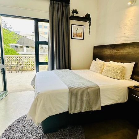City Living Apartment 119 - Washer, 4K Tv, Fast Wifi, & Sunny Balcony Johannesburg Buitenkant foto