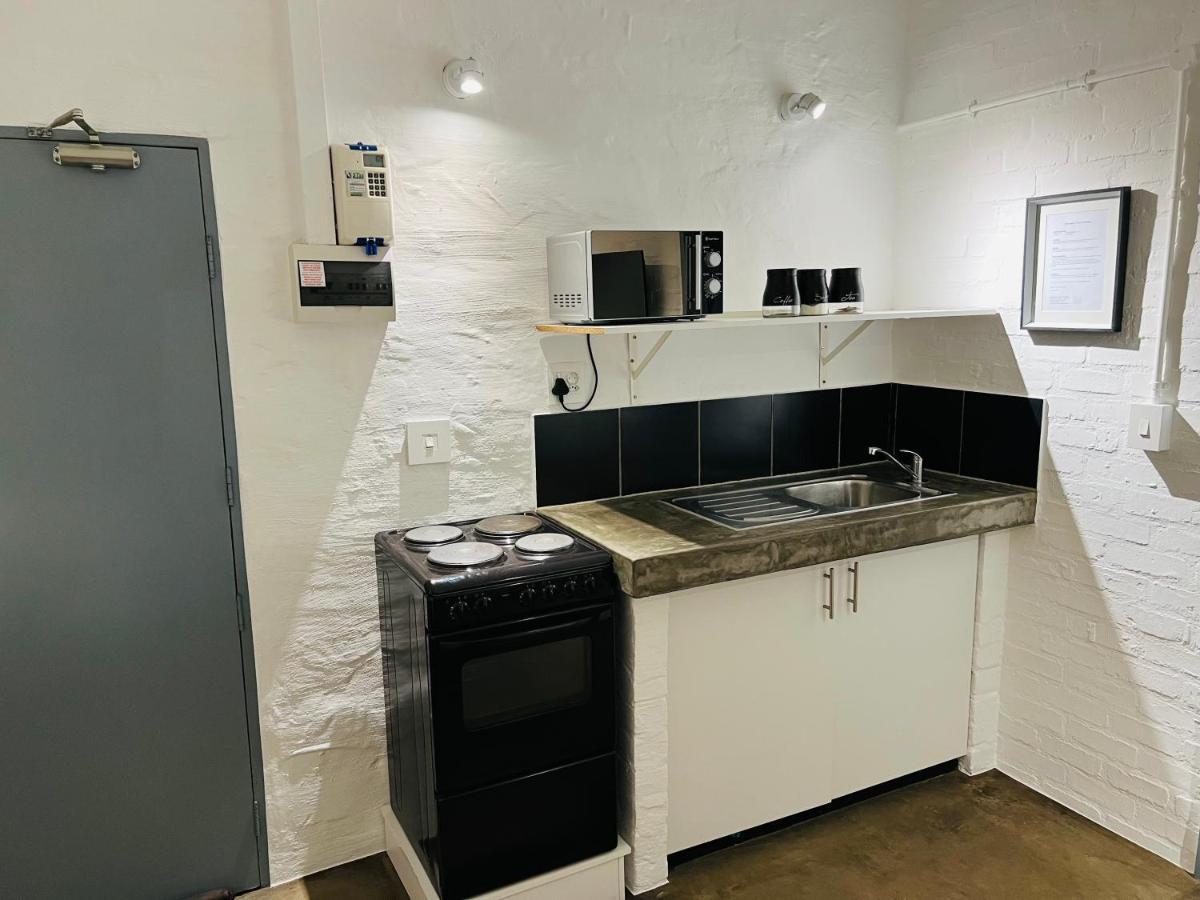 City Living Apartment 119 - Washer, 4K Tv, Fast Wifi, & Sunny Balcony Johannesburg Buitenkant foto