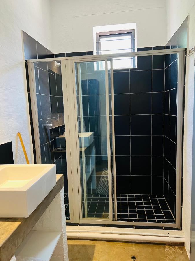 City Living Apartment 119 - Washer, 4K Tv, Fast Wifi, & Sunny Balcony Johannesburg Buitenkant foto