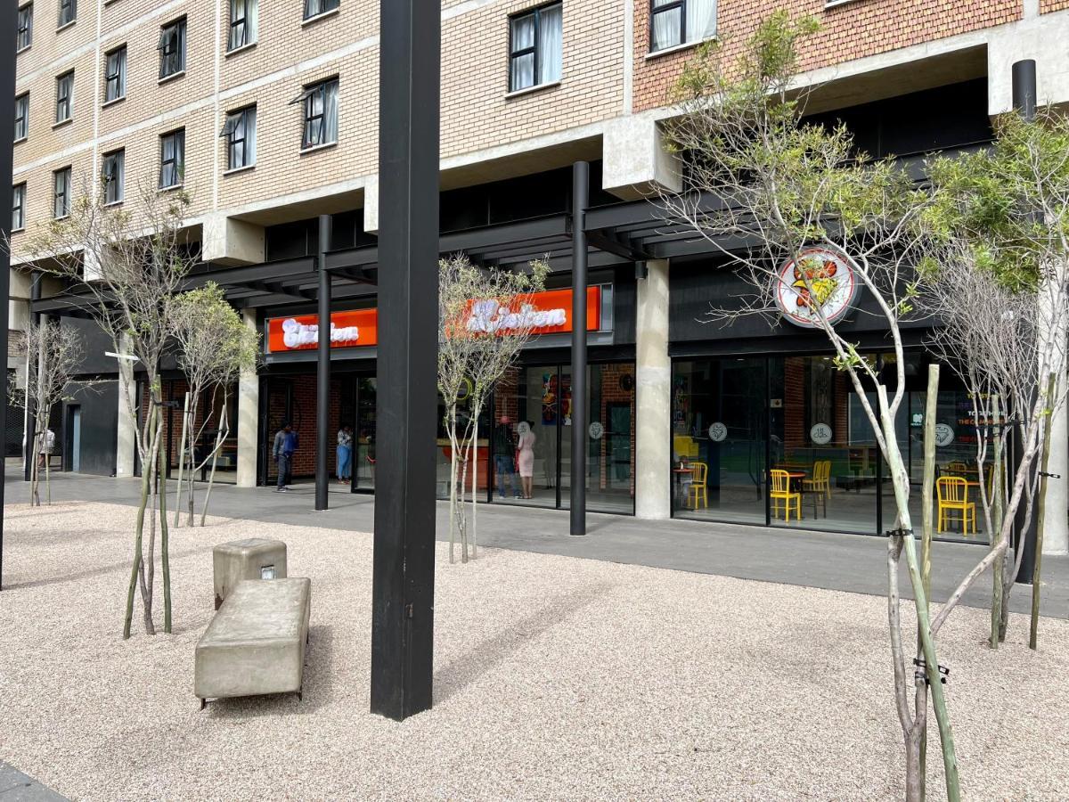 City Living Apartment 119 - Washer, 4K Tv, Fast Wifi, & Sunny Balcony Johannesburg Buitenkant foto