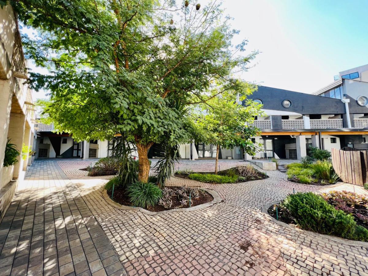 City Living Apartment 119 - Washer, 4K Tv, Fast Wifi, & Sunny Balcony Johannesburg Buitenkant foto