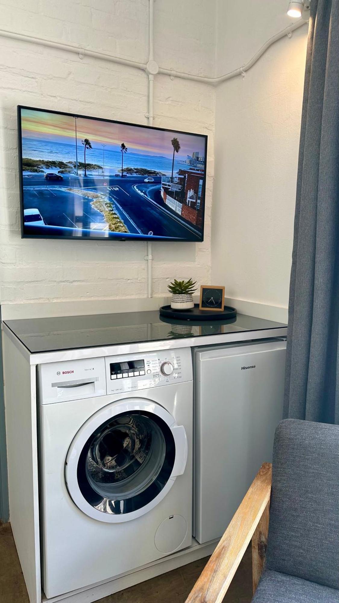 City Living Apartment 119 - Washer, 4K Tv, Fast Wifi, & Sunny Balcony Johannesburg Buitenkant foto